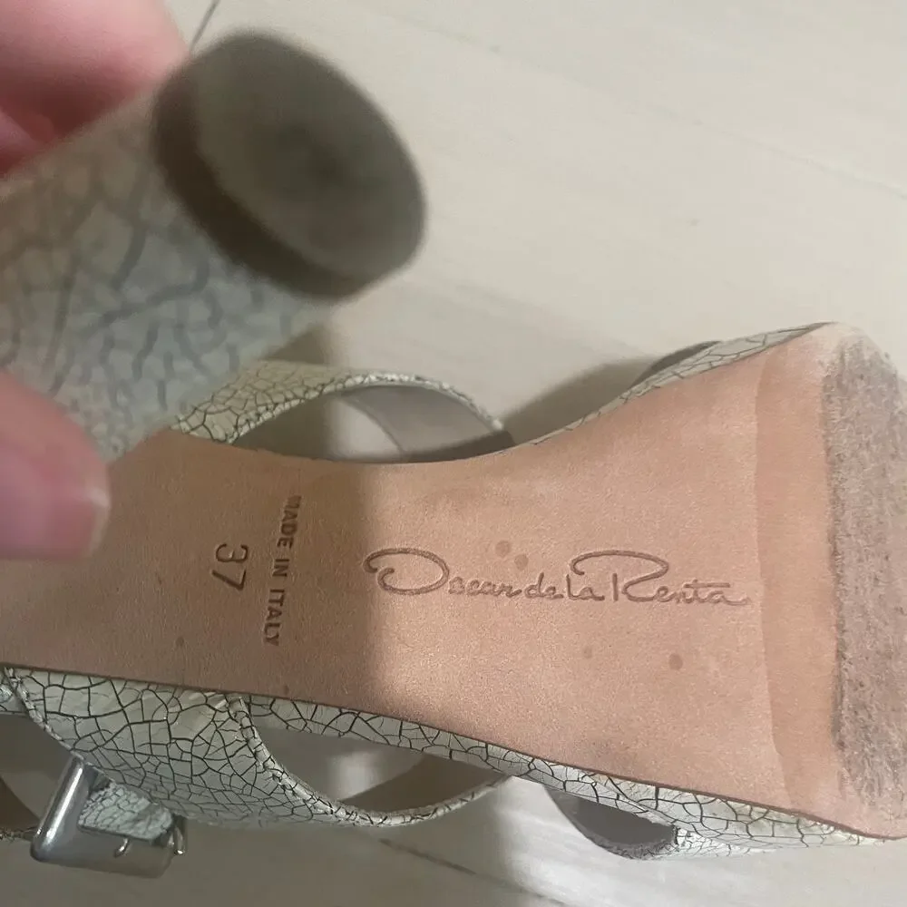 oscar de la renta stapped patent leather heels